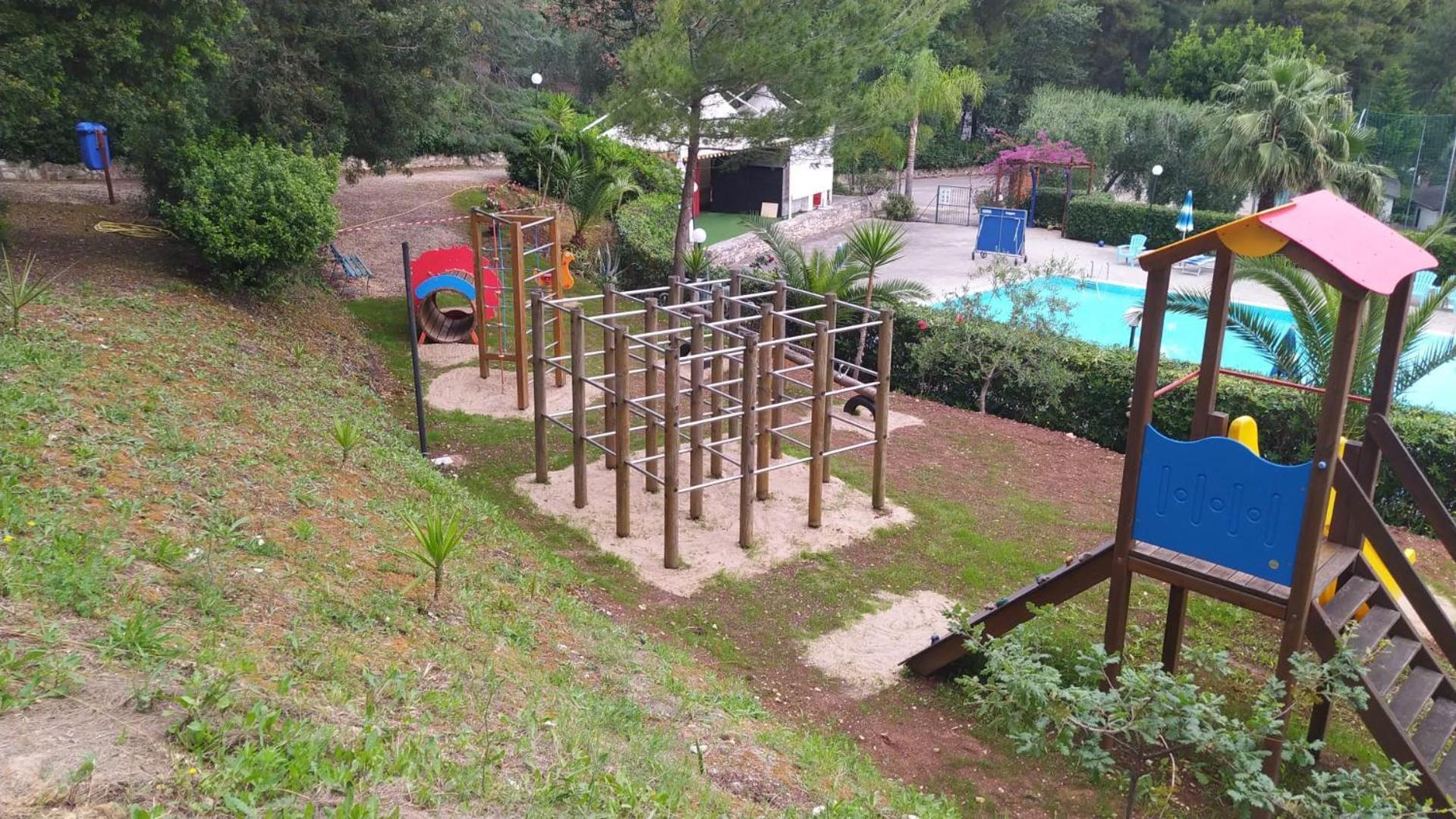 Camping Villaggio Internazionale San Menaio Exterior foto